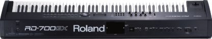 Alquiler teclado Roland RD 700